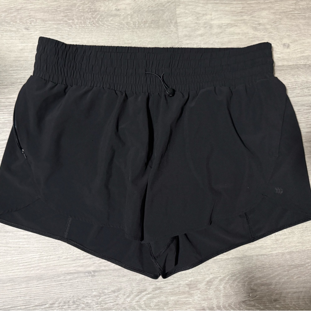 All In Motion Women’s Active Shorts Bundle - Picture 2 of 7